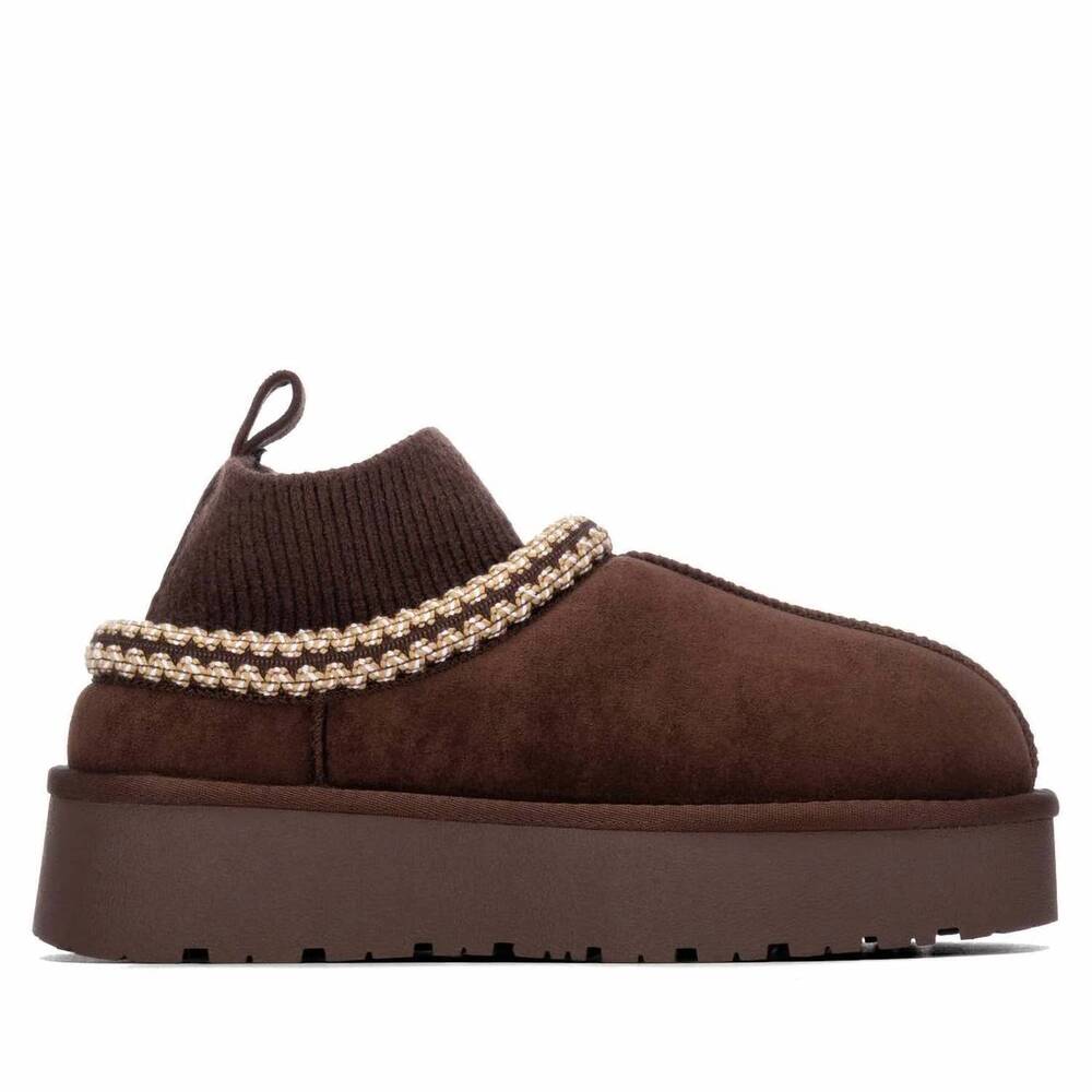 NEW XTI women's comfort suede slippers in brown